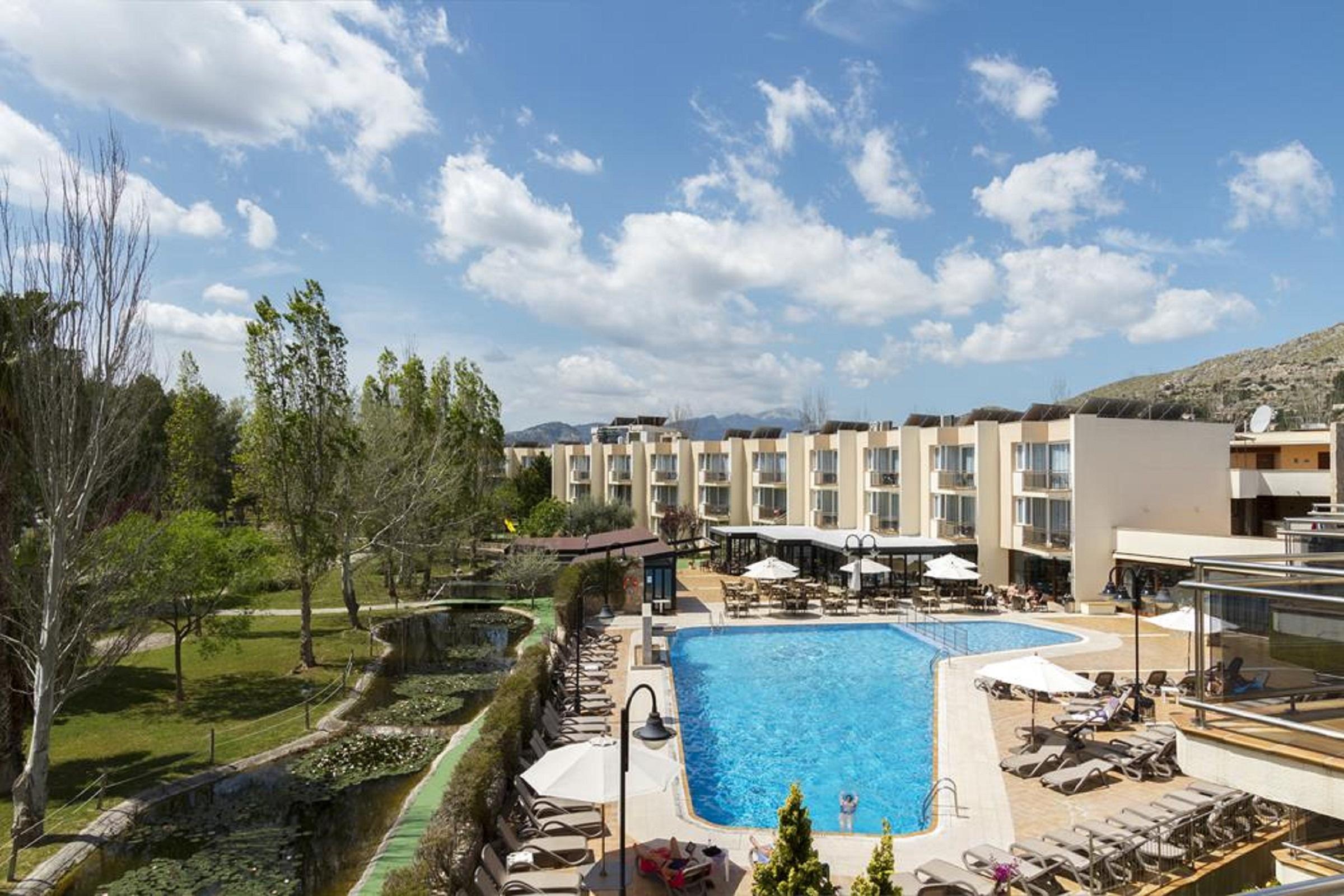 Aparthotel Duva & Port de Pollenca