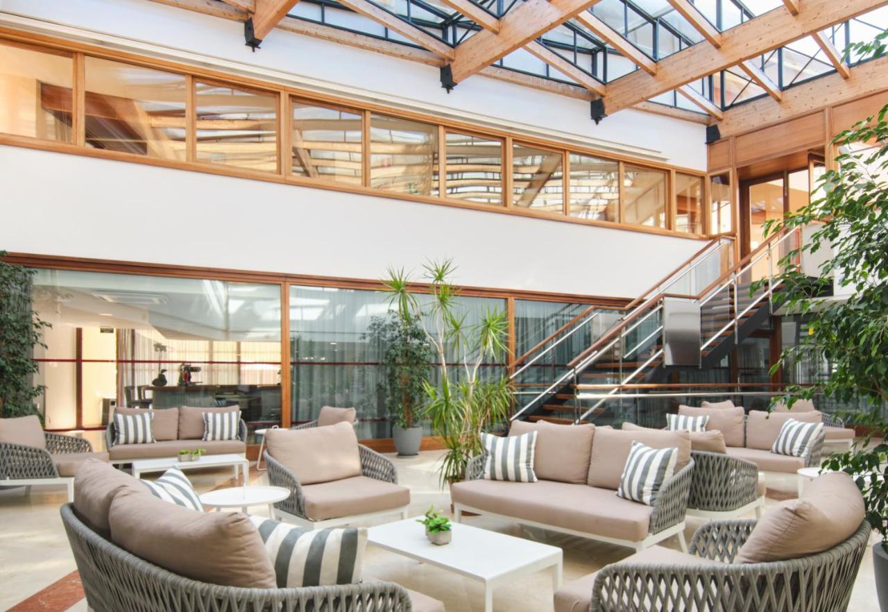 Aparthotel Duva &