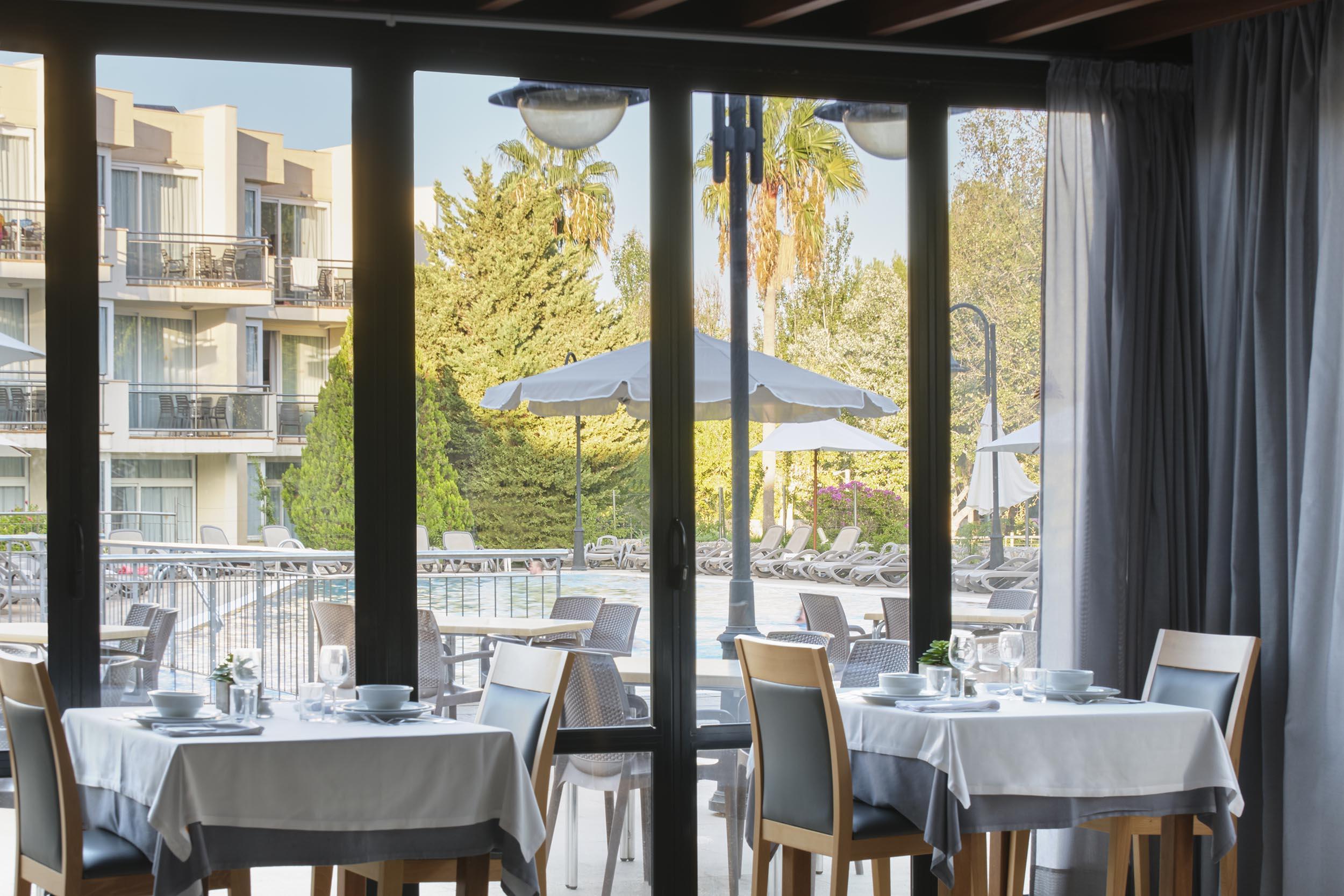 Aparthotel Duva & 4*